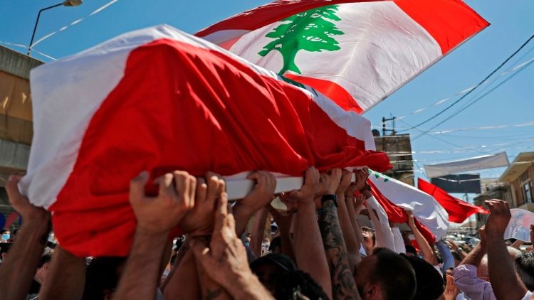 Kanisa liko bega kwa bega na watu wa Mungu Lebanon