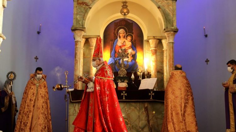 Eine armenische Liturgie in Teheran - Aufnahme von 2021