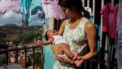 Dykasteria Nuki Wiary potwierdza heroizm wielu samotnych matek