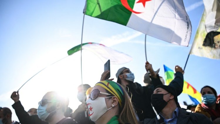 Papa Leo XIV amemteua PadrI Michel Guillaud, kutoka Jimbo Kuu Katoliki Lyon Ufaransa, kuwa Askofu wa Jimbo Katoliki Constantine nchini Algeria. 