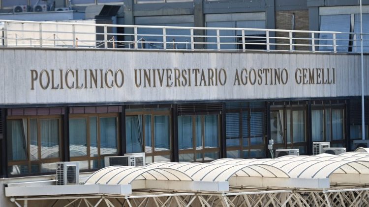 Рымская клініка імя Агасціна Джэмэлі