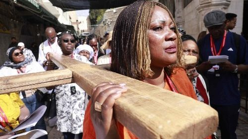 Katholiken feiern Ostermesse in der Jerusalemer Grabeskirche