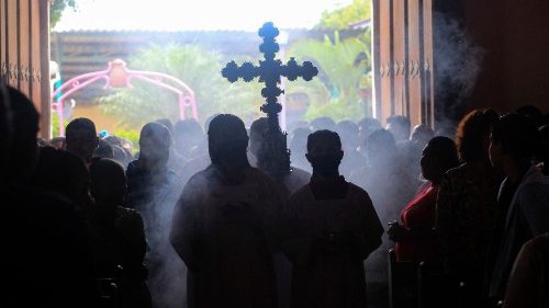 A Santa Sé acolhe 12 sacerdotes libertados na Nicarágua