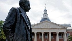 Farmer wykluczony z targu za odmowę organizacji wesel dla LGBT wygrał w sądzie