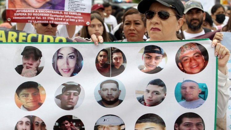 മെക്സിക്കോയിൽ തിരോധാനം ചെയ്യപ്പെട്ടവരെ തേടി