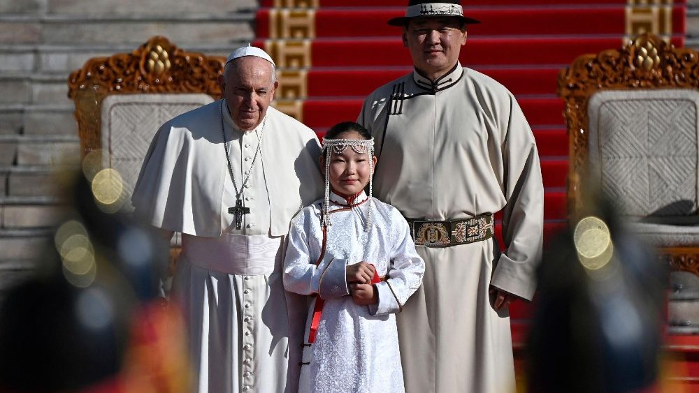MONGOLIA-VATICAN-DIPLOMACY-RELIGION-POPE