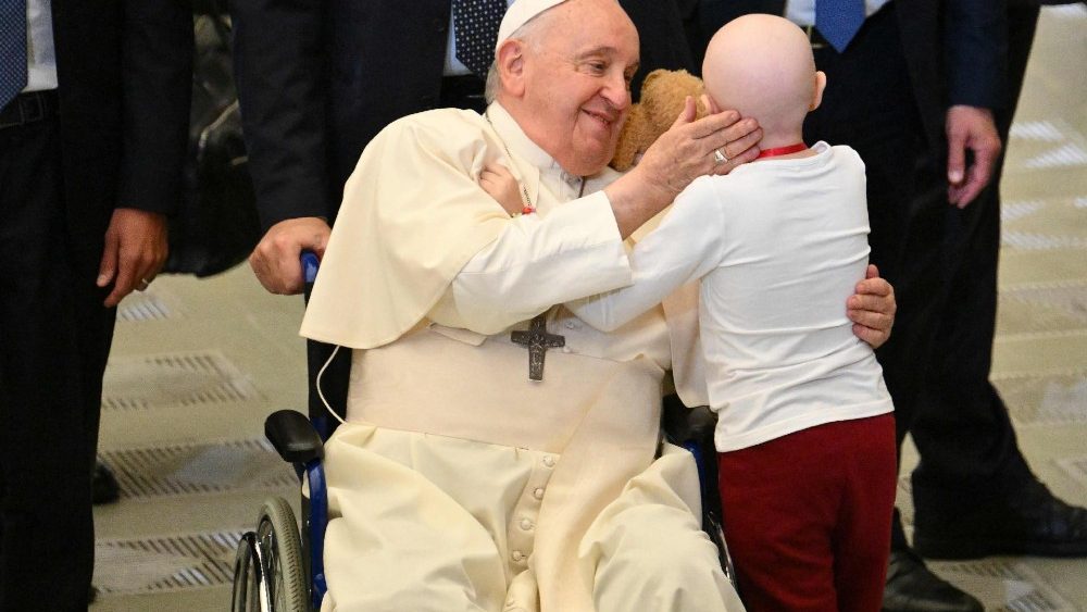 Ініцыятыва "Дзеці сустракаюць Папу"