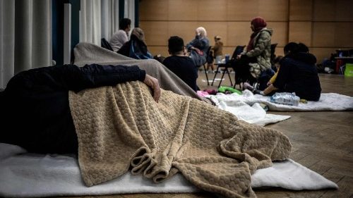 Österreich: Sorgen der Armutskonferenz – Lackner trifft Stocker