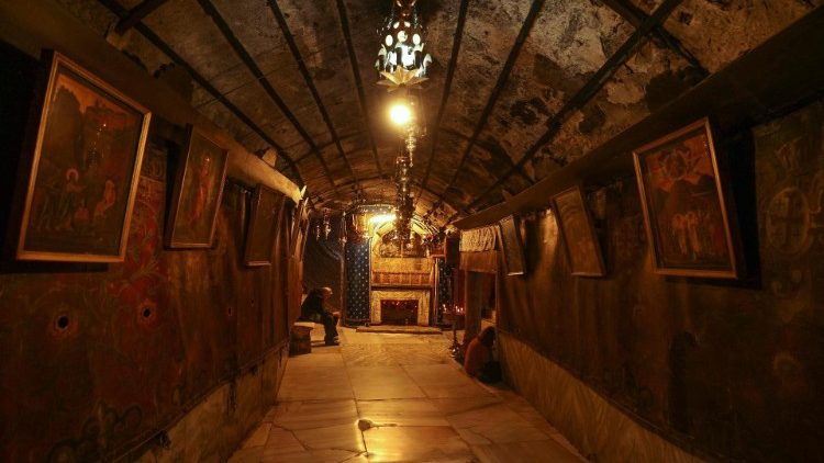 Die Geburtsgrotte in der Geburtskirche in Betlehem