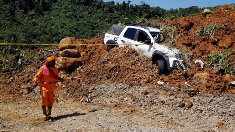 Наступствы апоўзня ў Калумбіі