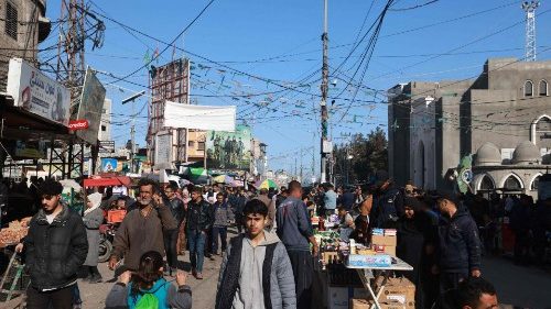 Medio Oriente, nave americana con aiuti umanitari per la Striscia di Gaza