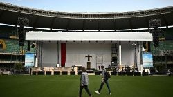 30 000 fidèles sont attendus au stade Bentegodi pour prendre part à la messe du Pape, samedi 18 mai 2024, à Vérone, en Vénétie (Italie). 