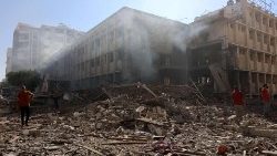 La scuola del Patriarcato latino colpita dai bombardamenti israeliani