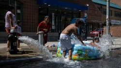 Trẻ em nghèo ở ngoại ô New York