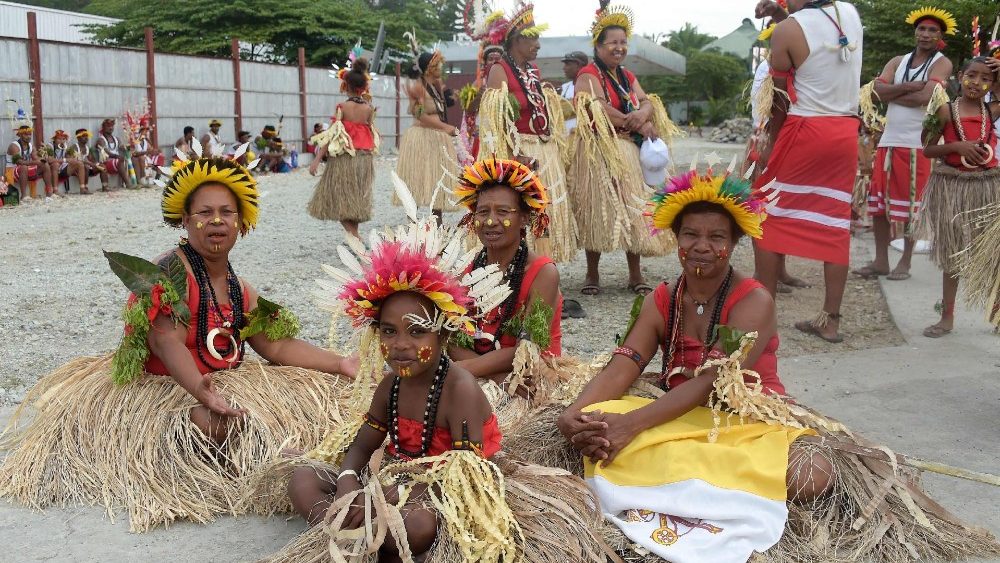 PNG-VATICAN-POPE-RELIGION