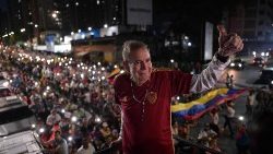 File photo of Edmundo González Urrutia at a campaign rally on July 4, 2024