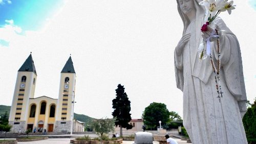 Papst an Medjugorje-Jugendtreffen: KI kann keine Umarmung ersetzen