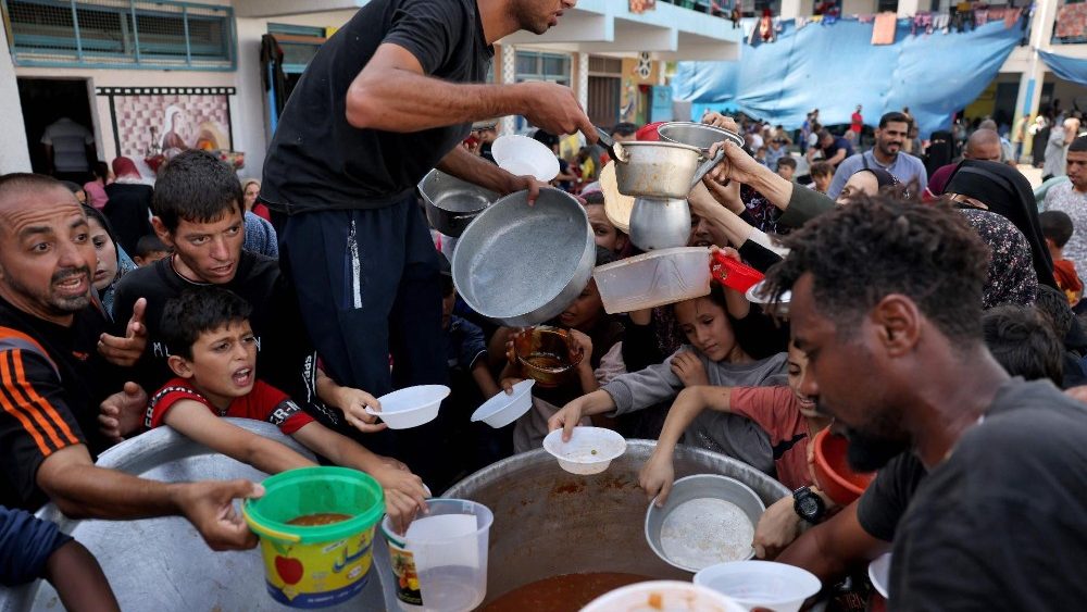 Em Gaza toda a população infantil está em estado de insegurança alimentar grave devido ao conflito em andamento (AFP)