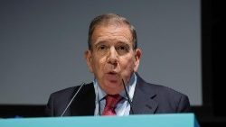 Il candidato dell'opposizione venezuelana, Edmundo Gonzalez Urrutia (AFP)