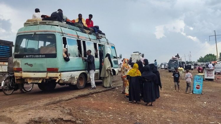 مقابلة مع الناطق بلسان النازحين السودانيين في إيطاليا 