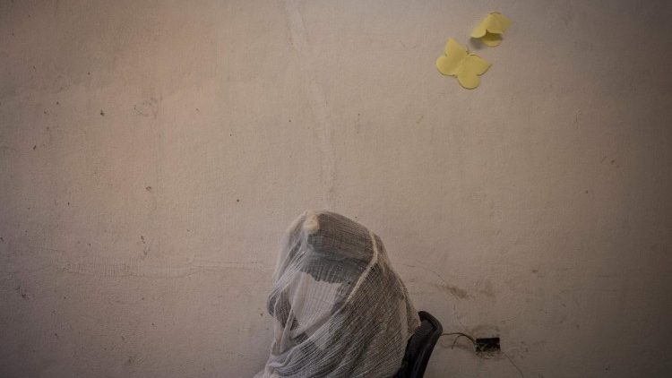 Presentato il rapporto 'Accogliere è già curare' per i  20 anni del progetto 'Ferite invisibili' della Caritas di Roma