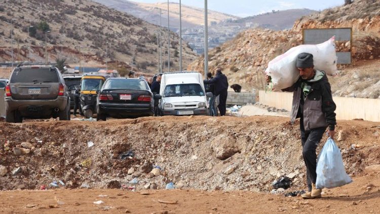 Une personne déplacée par le conflit au Liban. 