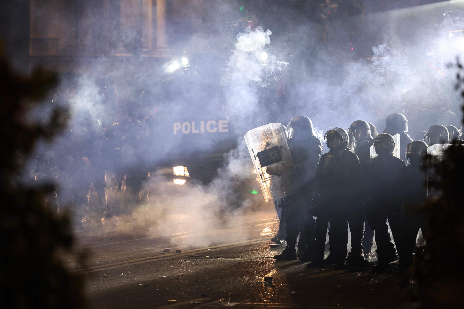 Poteste antigovernative in Georgia (Afp)