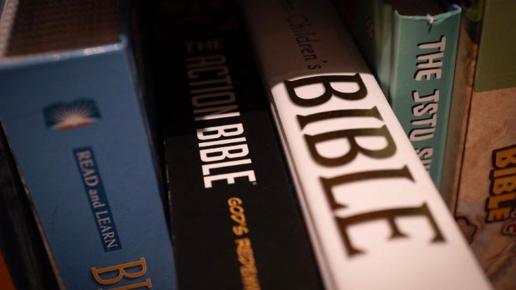 Bible Sales Jump Over 20 Percent In U.S.