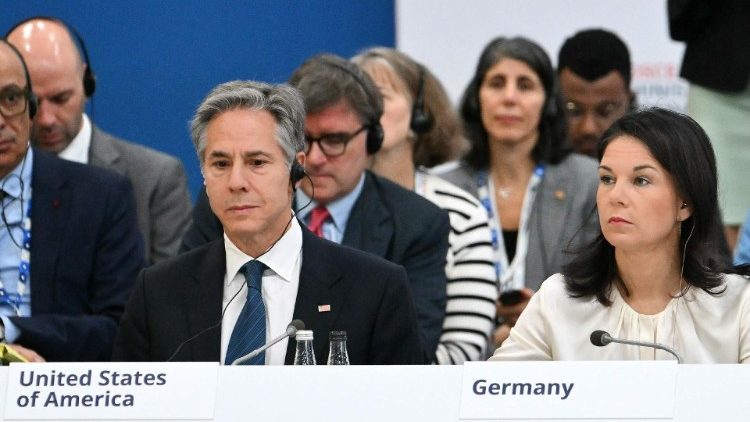 Die Au&szlig;enminister Blinken (USA) und Baerbock (Deutschland) bei der OSZE-Tagung auf Malta