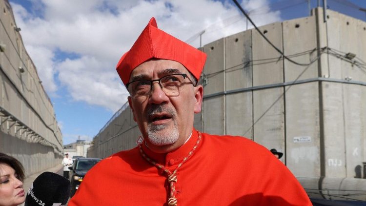 Kardinal Pizzaballa auf einem Archivbild an einem israelischen Checkpoint