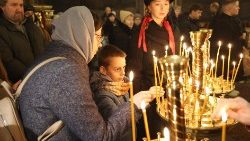 Bei einer Christmette in Kyiv 