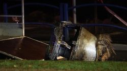 Frammenti del missile abbattuto dalle difese israeliane