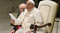 ஆறாம் பவுல் அரங்கத்தில் திருத்தந்தை பிரான்சிஸ்