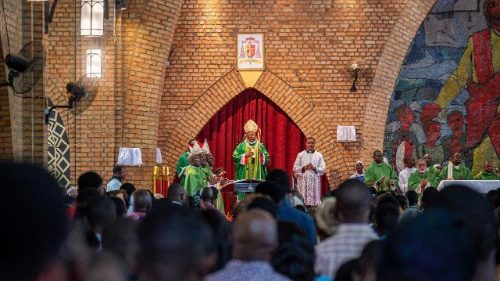 Le cardinal Ambongo célèbre une messe pour la paix dans le Grand Kivu