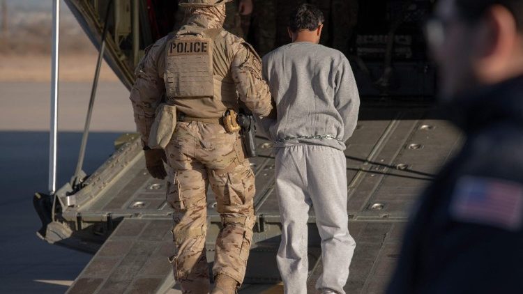 Deportace migrantů z USA