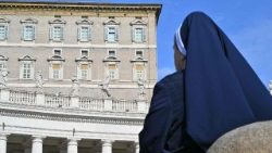 Søndag 23. februar 2025 var det fortsatt ingen pave i vinduet i Det apostoliske palass.