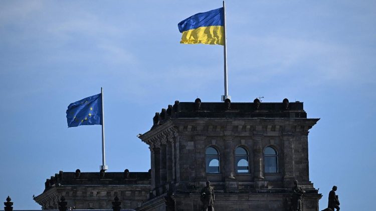 உக்ரைன் நாட்டுக் கொடி