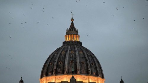 Nouveaux &eacute;clairages pour la coupole de la basilique Saint-Pierre