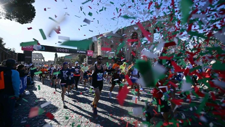 L'arrivée du marathon de Rome ce dimanche 16 mars 2025.