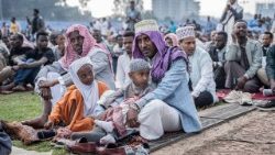 Eid al-Fitr-Morgengebet in einem Stadion in Addis Abeba, 30. März, Äthiopien