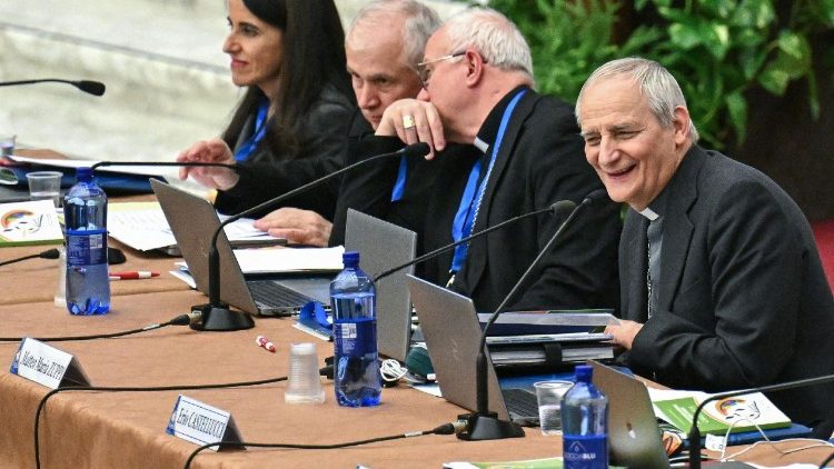 இத்தாலியத் தலத்திருஅவைகளின் இரண்டாவது ஒன்றிணைந்த பயண அவையின் பங்கேற்பாளர்கள் 