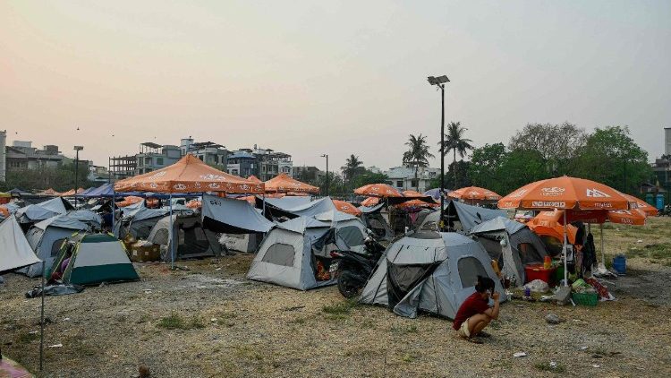 MYANMAR-THAILAND-EARTHQUAKE