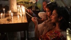 Cristiani palestinesi nella chiesa greco ortodossa di San Porfirio a Gaza