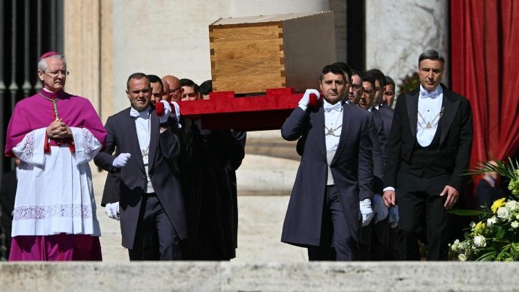 VATICAN-RELIGION-POPE-FUNERAL