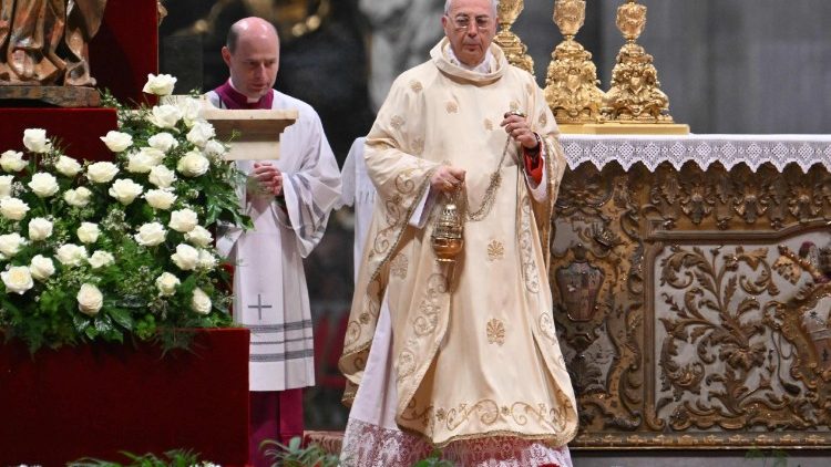 VATICAN-RELIGION-POPE-MASS