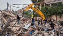 Authorities in the DRC decided to demolish all unauthorised buildings in flood-prone areas following the floods of April 5, 2025 which killed around thirty people.
