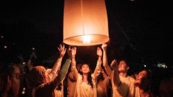 Ujumbe wa Sikukuu ya Vesak / Hanamatsuri 2025 unanogeshwa na kauli mbiu: “Wabuddha na Wakristo katika Mazungumzo ya Ukombozi kwa Wakati Wetu.” 