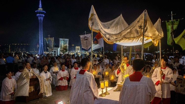Eucharistinė procesija Kinijoje