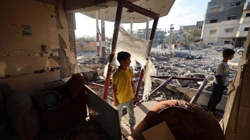 Pe. Romanelli: popula&ccedil;&atilde;o de Gaza se sente abandonada, sem esperan&ccedil;a