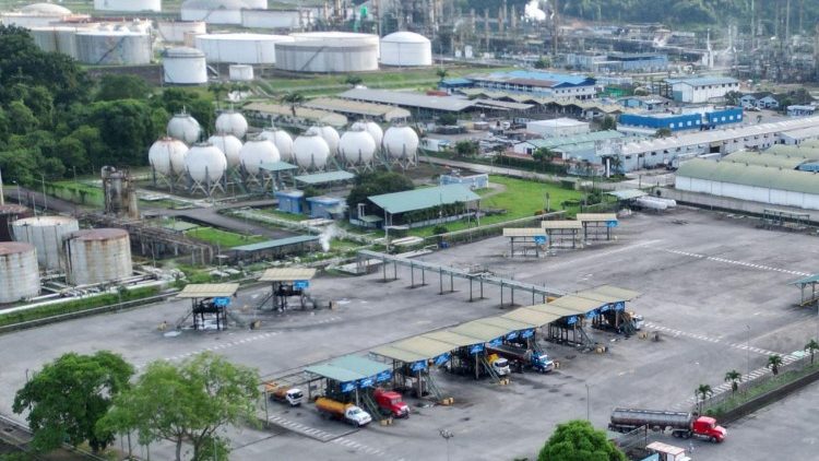 Ölraffinierie in Esmeraldas